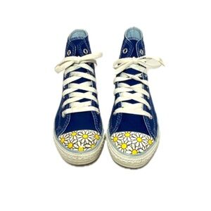Converse High (Limited Edition) Top Blue / Daisies Size: M3/W5 Unisex